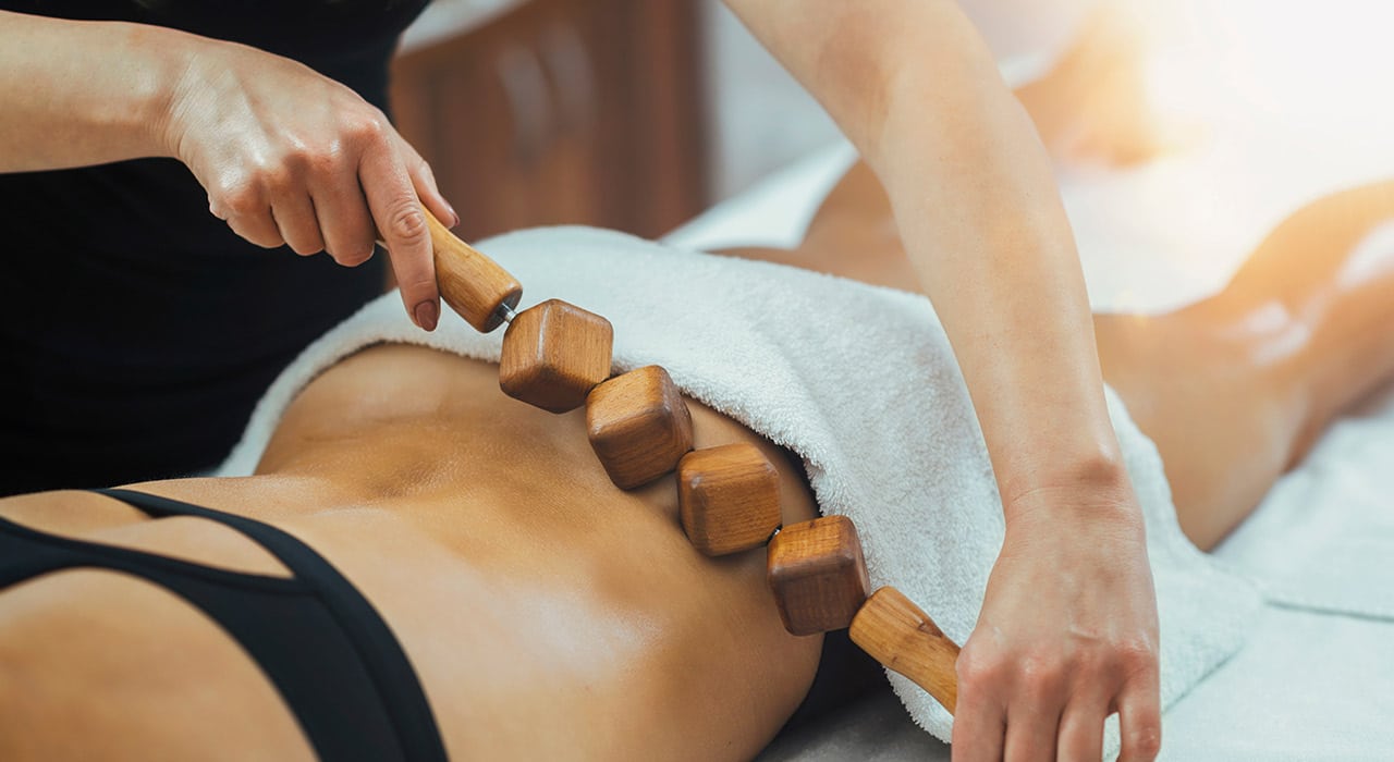 MADEROTERAPIA CORPORAL, DRENAJE, MASAJE, PIERNAS CANSADAS, CELULITIS, GRASA LOCALIZADA, REAFIRMANTE